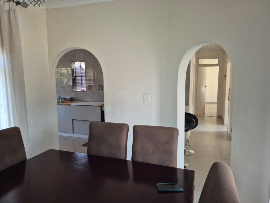 3 Bedroom Property for Sale in Birchleigh North Gauteng