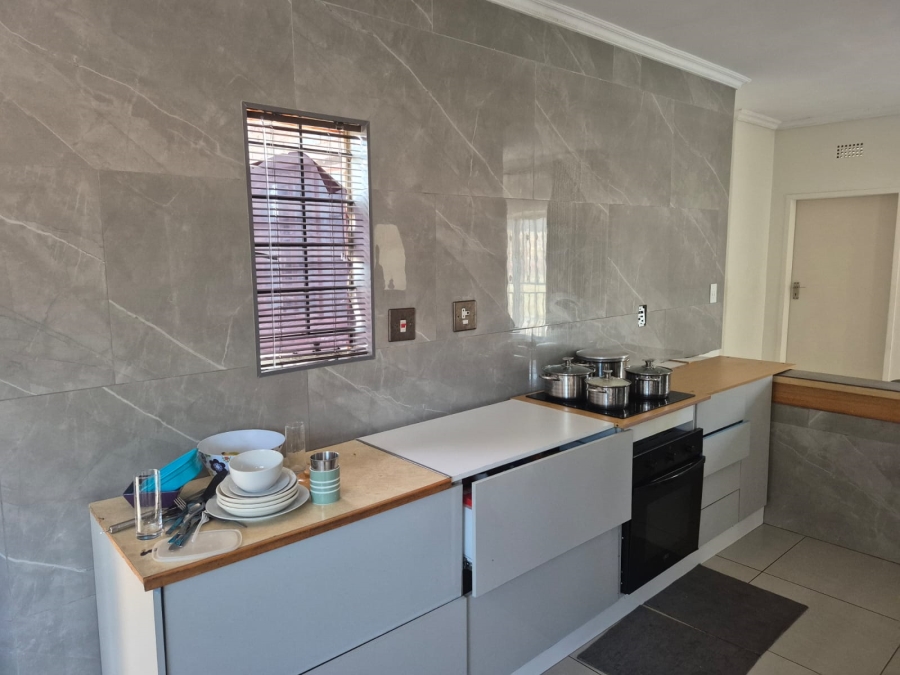 3 Bedroom Property for Sale in Birchleigh North Gauteng
