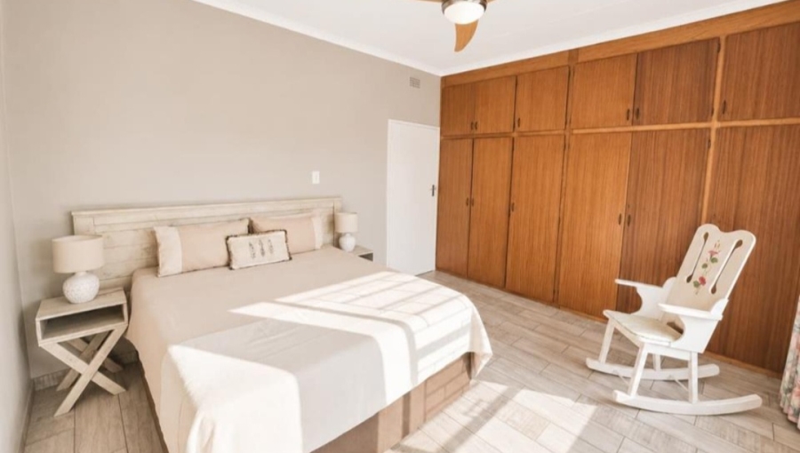 4 Bedroom Property for Sale in Glen Marais Gauteng