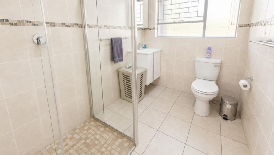 4 Bedroom Property for Sale in Glen Marais Gauteng