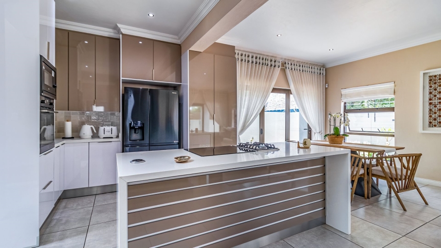 3 Bedroom Property for Sale in Bedfordview Gauteng