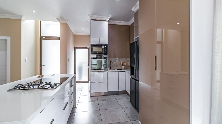 3 Bedroom Property for Sale in Bedfordview Gauteng