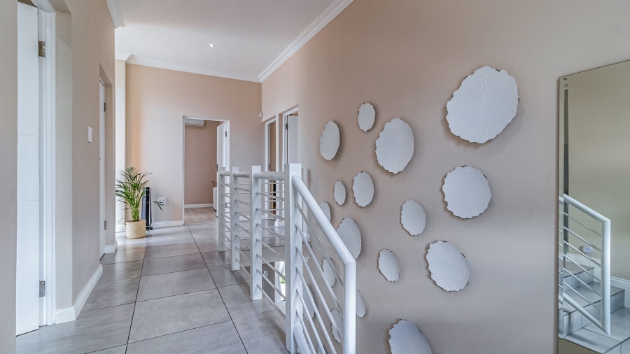 3 Bedroom Property for Sale in Bedfordview Gauteng