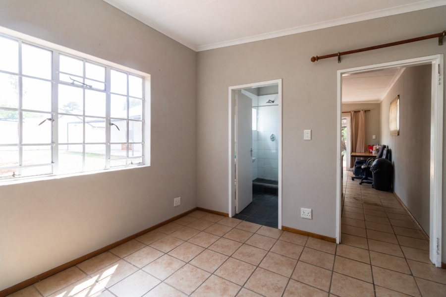 3 Bedroom Property for Sale in Northmead Gauteng