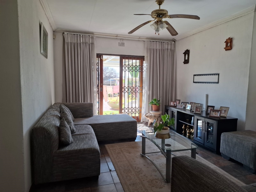 4 Bedroom Property for Sale in Dalpark Gauteng
