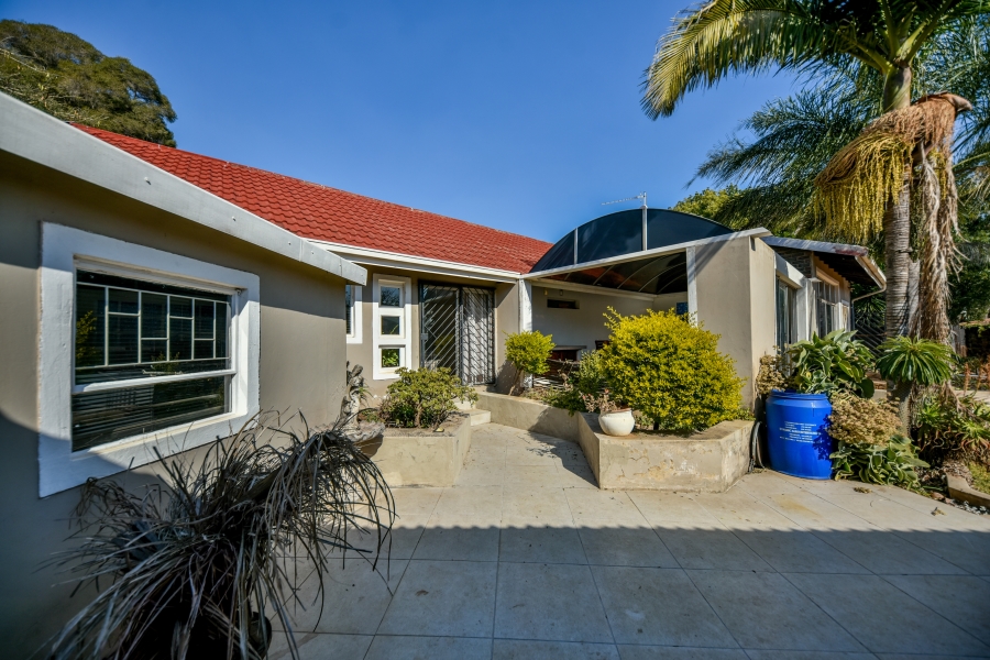 4 Bedroom Property for Sale in Waterkloof Glen Gauteng