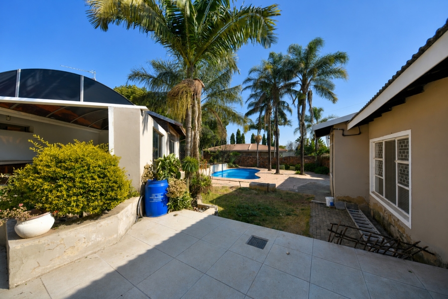 4 Bedroom Property for Sale in Waterkloof Glen Gauteng