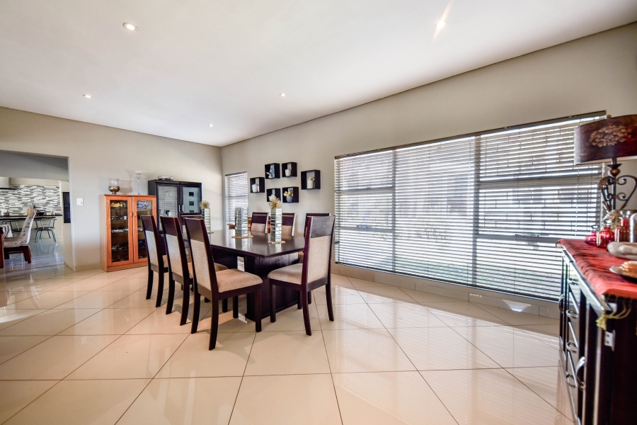 4 Bedroom Property for Sale in Waterkloof Glen Gauteng