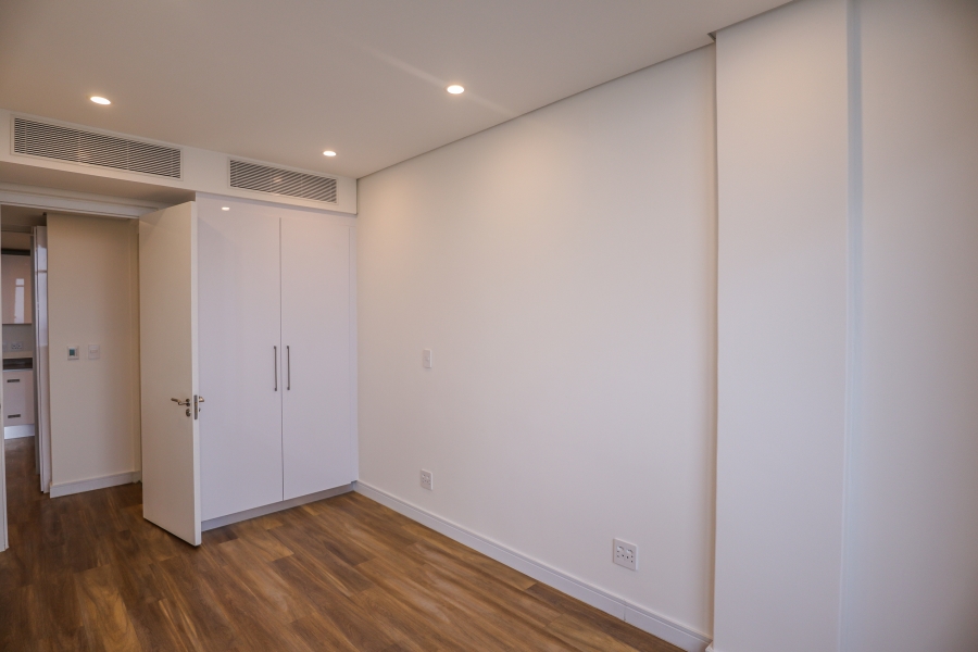 To Let 1 Bedroom Property for Rent in Illovo Gauteng