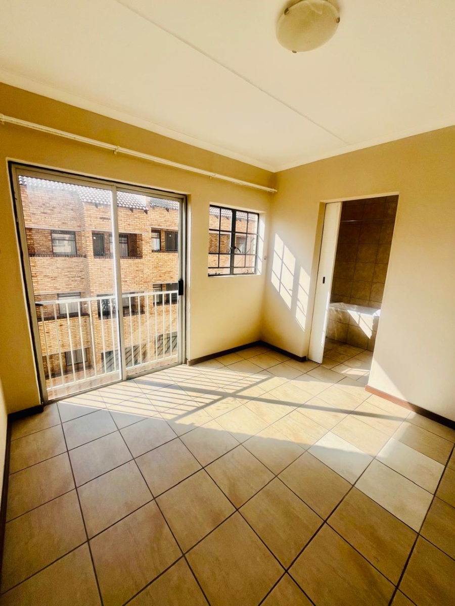 To Let 1 Bedroom Property for Rent in Ferndale Gauteng