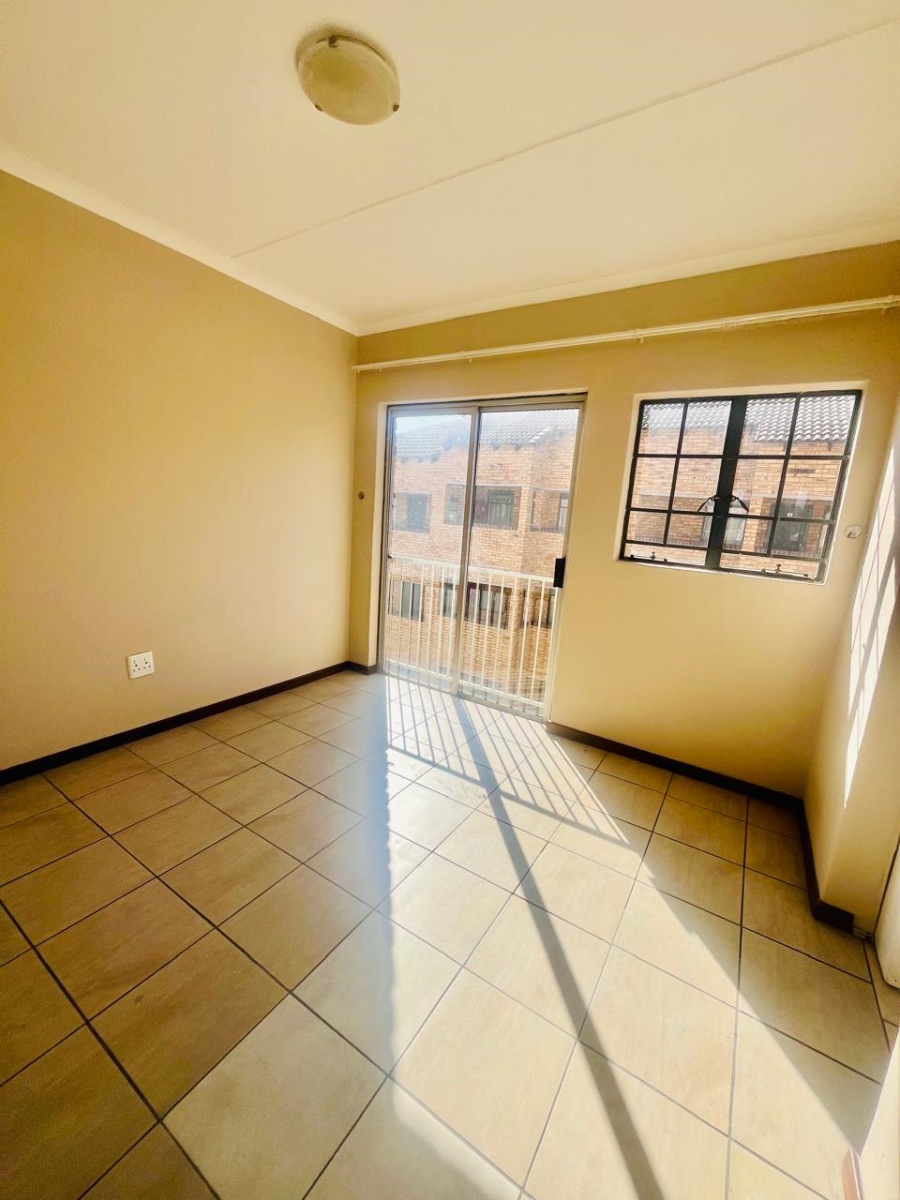 To Let 1 Bedroom Property for Rent in Ferndale Gauteng