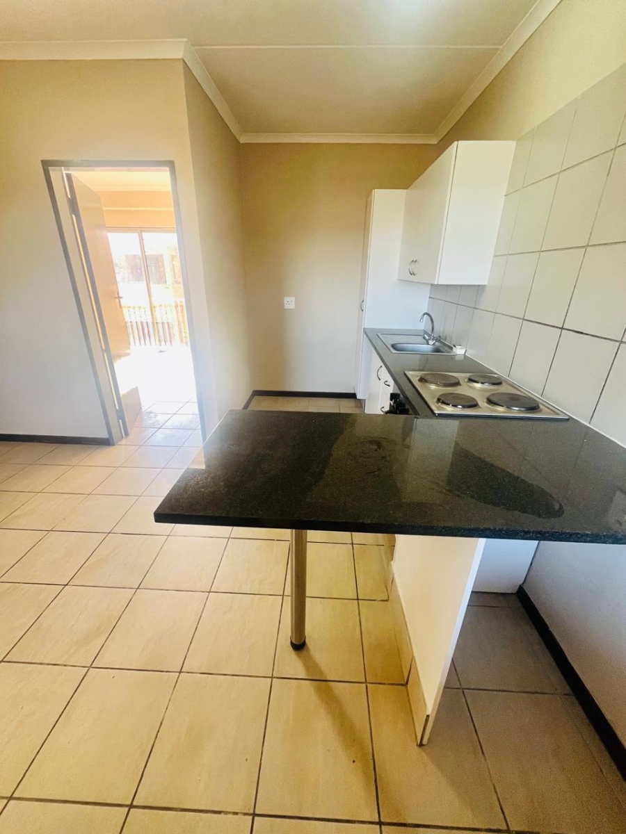 To Let 1 Bedroom Property for Rent in Ferndale Gauteng