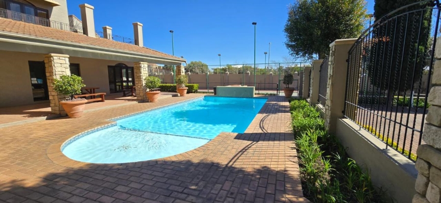 To Let 1 Bedroom Property for Rent in Lonehill Gauteng