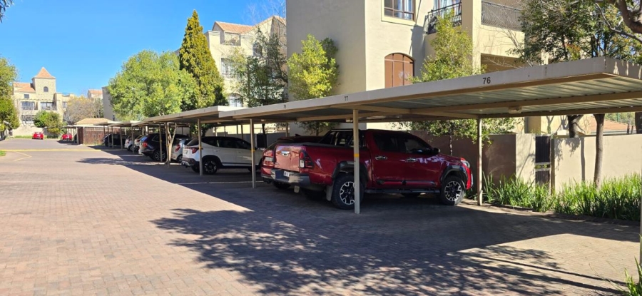 To Let 1 Bedroom Property for Rent in Lonehill Gauteng