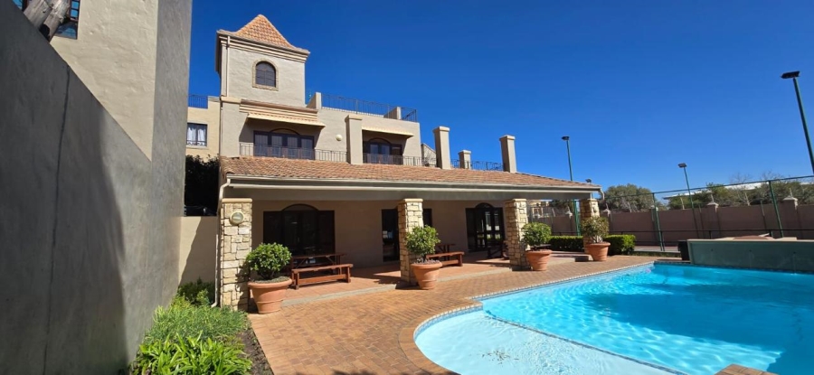 To Let 1 Bedroom Property for Rent in Lonehill Gauteng