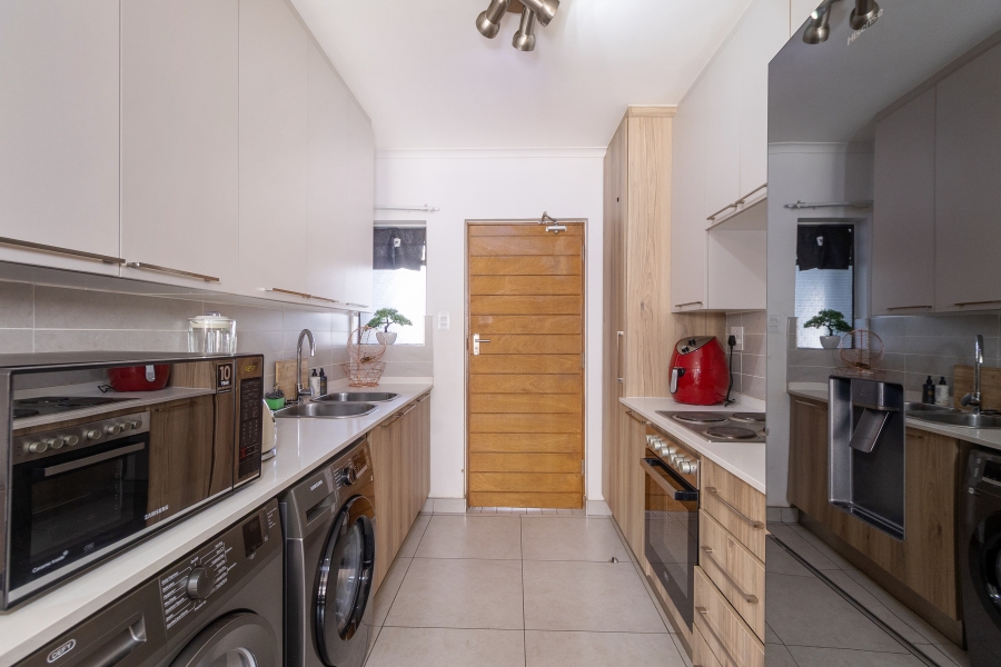 2 Bedroom Property for Sale in Irene Gauteng