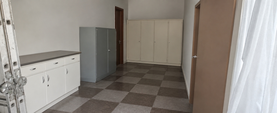 5 Bedroom Property for Sale in Selcourt Gauteng