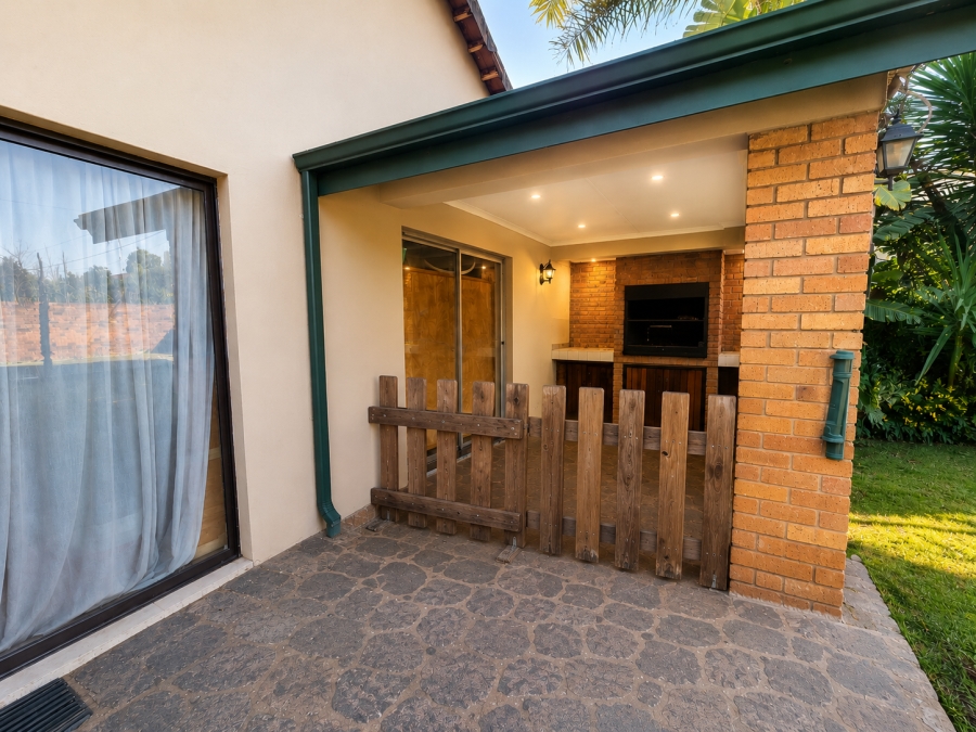 5 Bedroom Property for Sale in Selcourt Gauteng