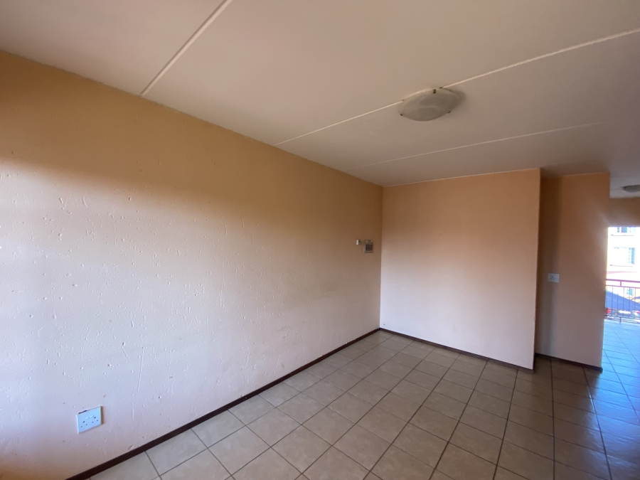 To Let 2 Bedroom Property for Rent in Comet Gauteng