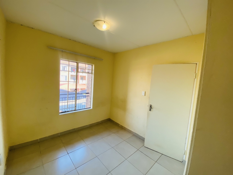 To Let 2 Bedroom Property for Rent in Comet Gauteng