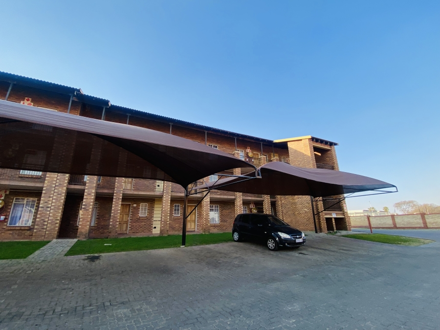 To Let 2 Bedroom Property for Rent in Comet Gauteng