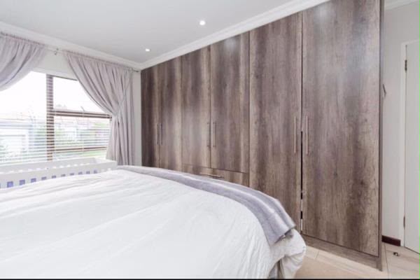 3 Bedroom Property for Sale in Helderwyk Gauteng