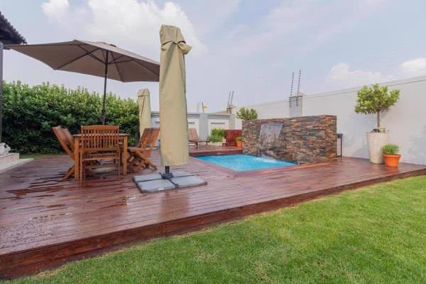 3 Bedroom Property for Sale in Helderwyk Gauteng