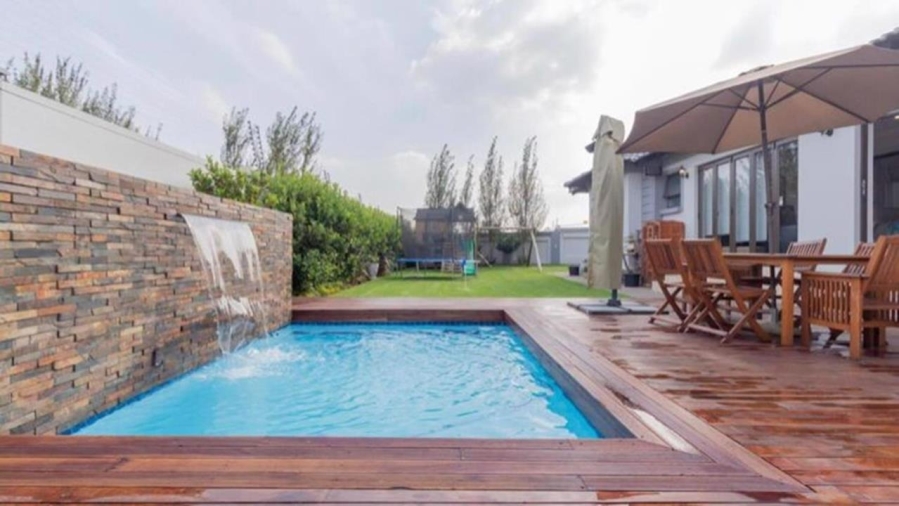 3 Bedroom Property for Sale in Helderwyk Gauteng