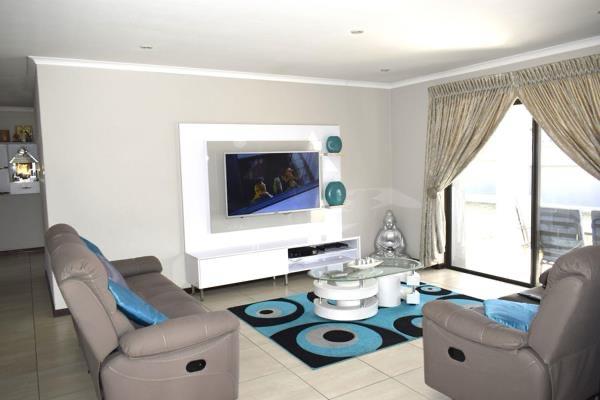 3 Bedroom Property for Sale in Helderwyk Gauteng