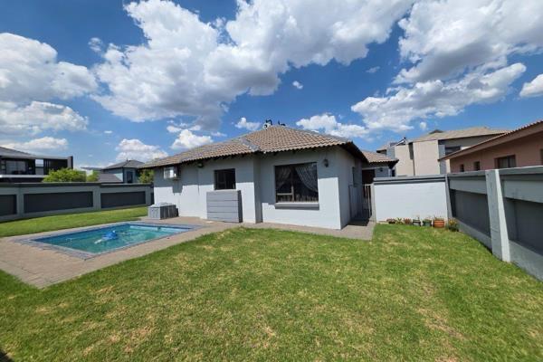 3 Bedroom Property for Sale in Helderwyk Gauteng