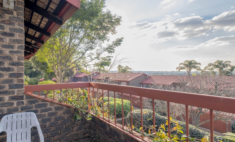 3 Bedroom Property for Sale in Bedford Park Gauteng