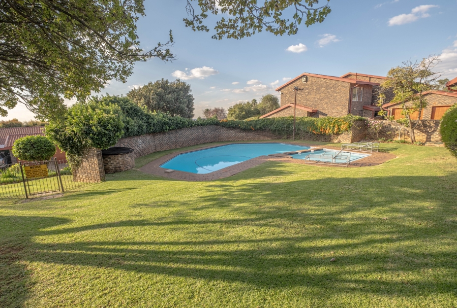 3 Bedroom Property for Sale in Bedford Park Gauteng
