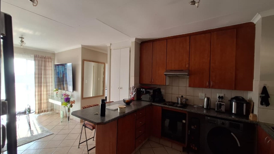 2 Bedroom Property for Sale in Noordhang Gauteng