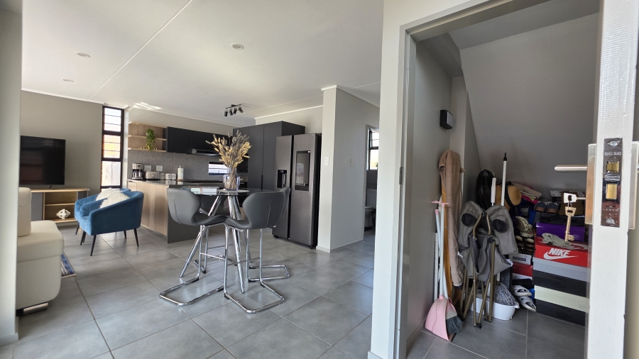 3 Bedroom Property for Sale in Amberfield Gauteng