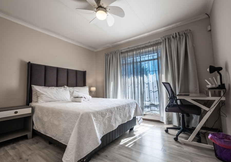 To Let 3 Bedroom Property for Rent in Garsfontein Gauteng