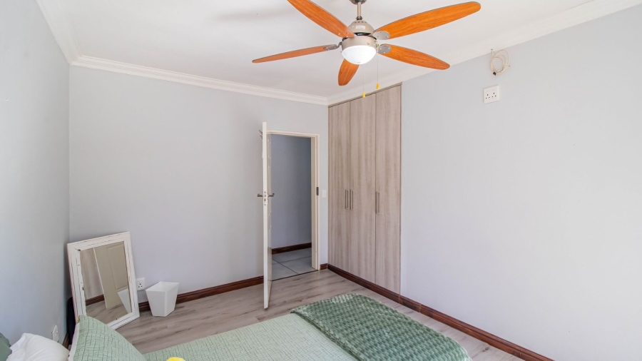 7 Bedroom Property for Sale in Brackenhurst Gauteng