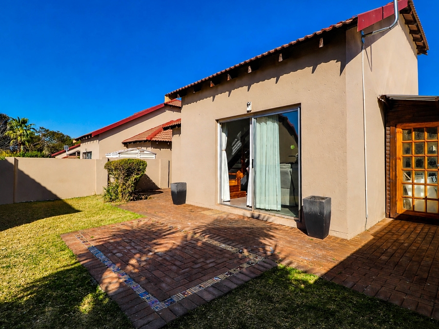 3 Bedroom Property for Sale in Heuwelsig Estate Gauteng