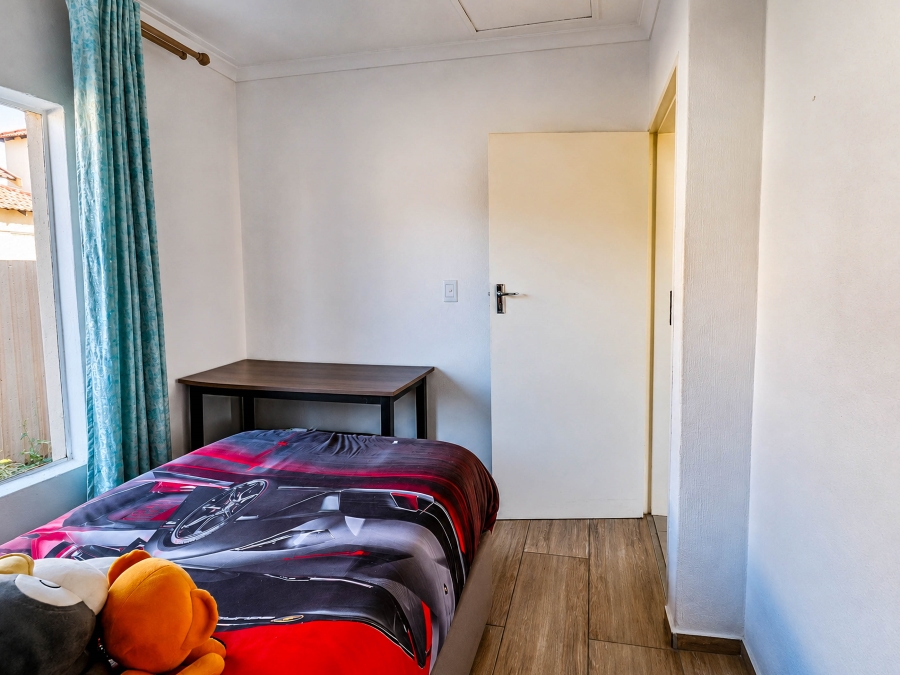 3 Bedroom Property for Sale in Heuwelsig Estate Gauteng