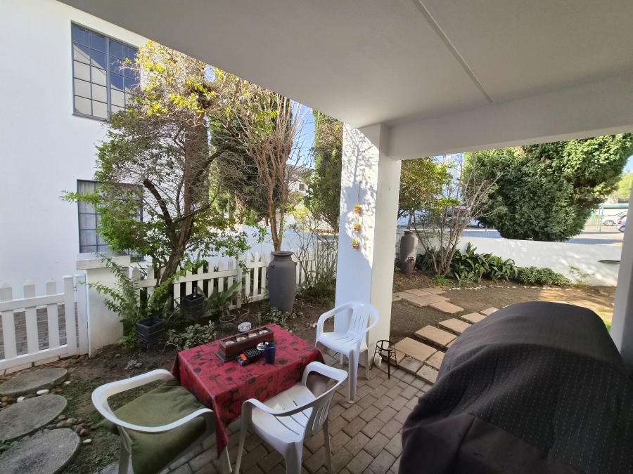 2 Bedroom Property for Sale in Marais Steyn Park Gauteng