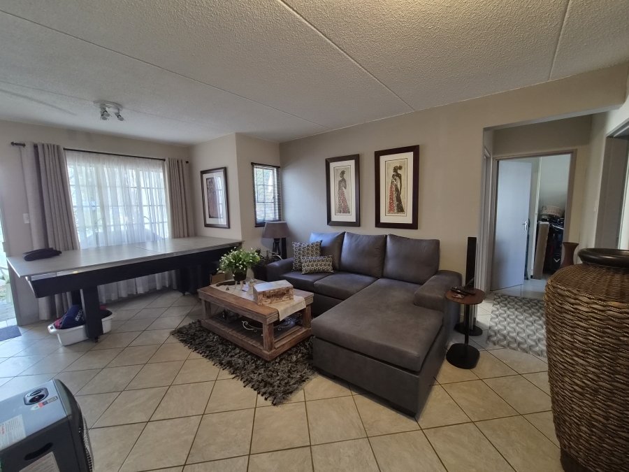 2 Bedroom Property for Sale in Marais Steyn Park Gauteng