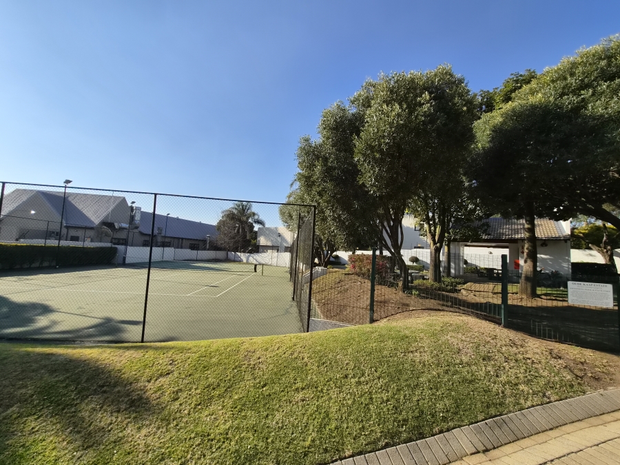 2 Bedroom Property for Sale in Marais Steyn Park Gauteng