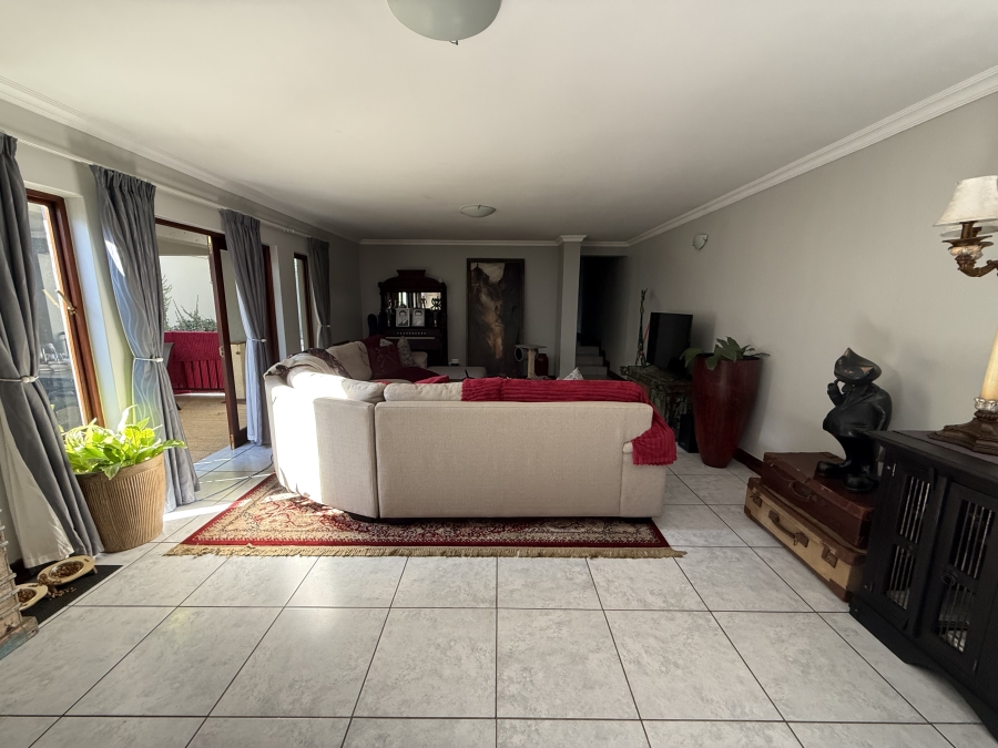 To Let 3 Bedroom Property for Rent in Heritage Hill Gauteng