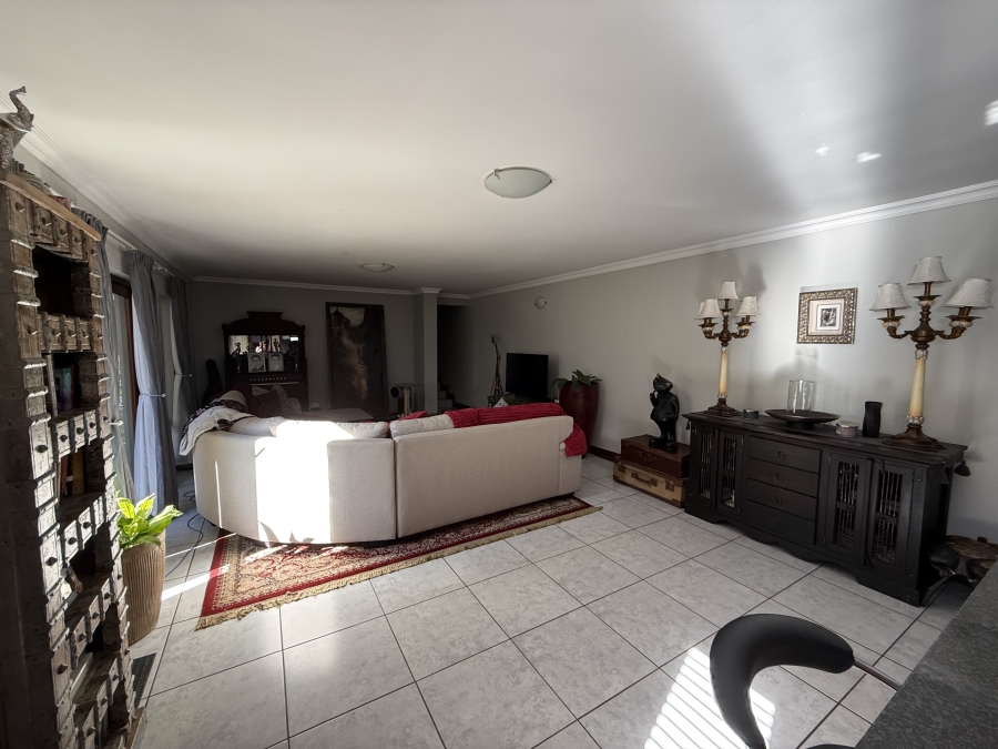 To Let 3 Bedroom Property for Rent in Heritage Hill Gauteng