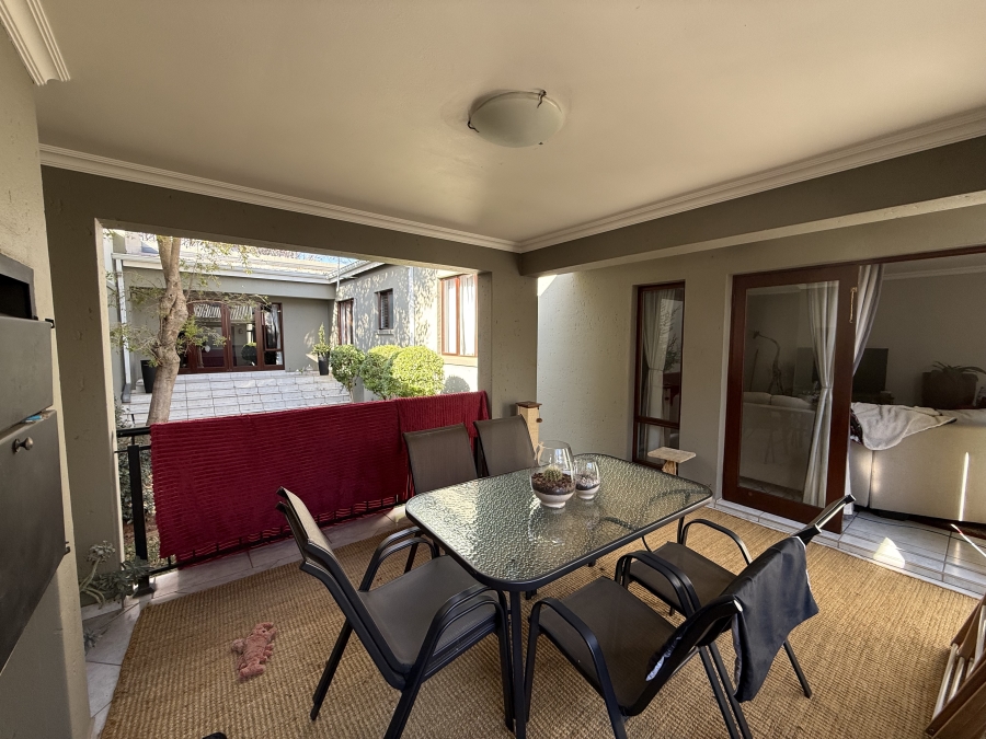 To Let 3 Bedroom Property for Rent in Heritage Hill Gauteng