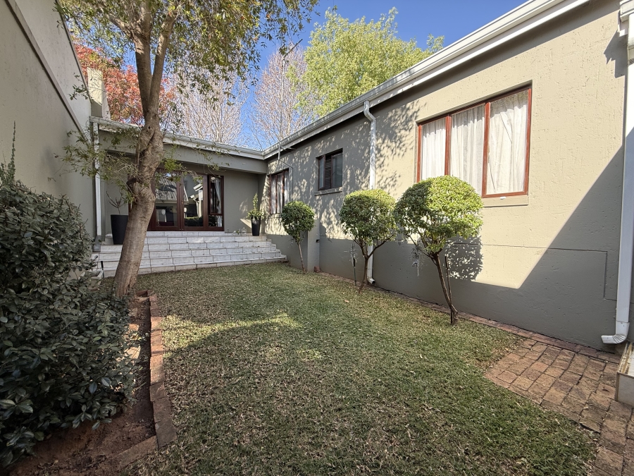 To Let 3 Bedroom Property for Rent in Heritage Hill Gauteng