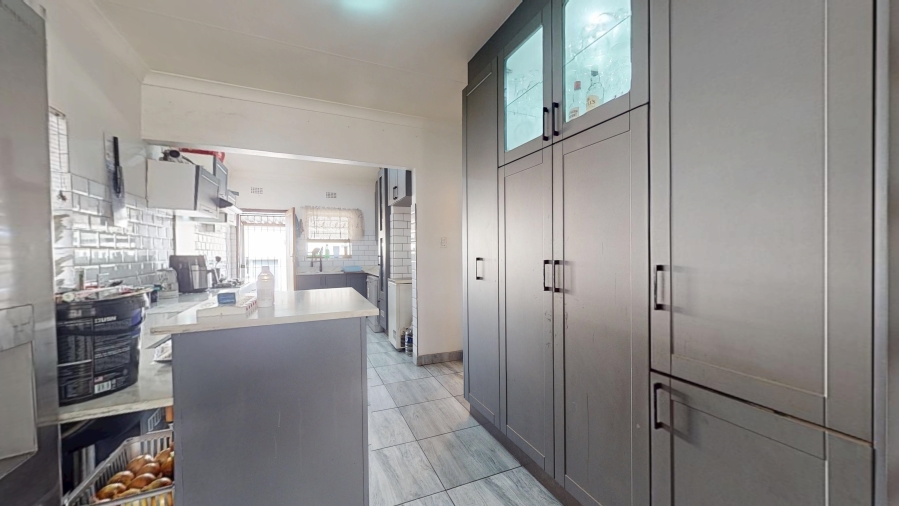 3 Bedroom Property for Sale in Sunnyridge Gauteng