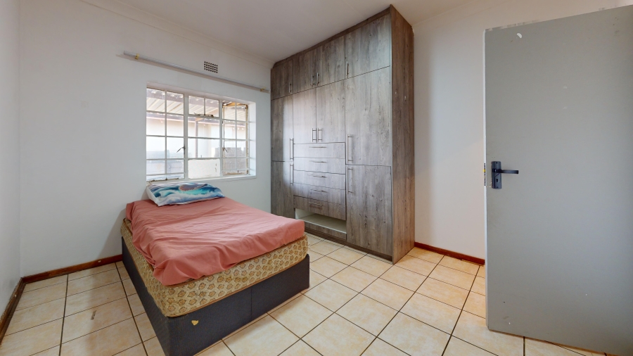3 Bedroom Property for Sale in Sunnyridge Gauteng