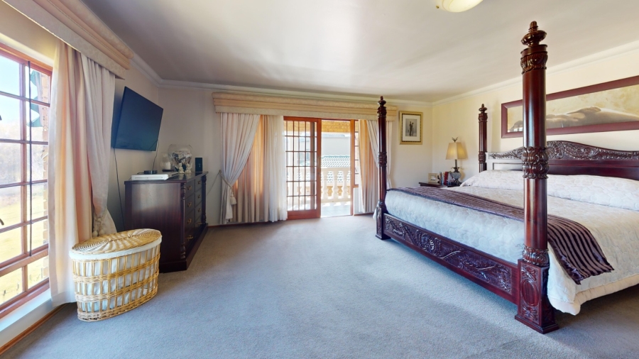 4 Bedroom Property for Sale in Glen Marais Gauteng