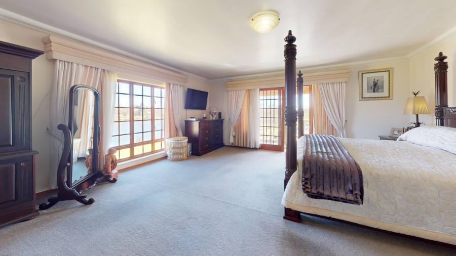 4 Bedroom Property for Sale in Glen Marais Gauteng