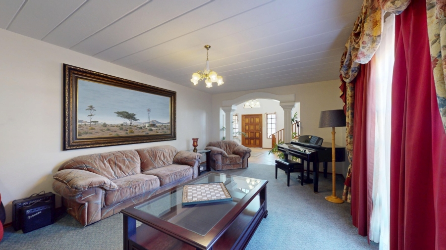4 Bedroom Property for Sale in Glen Marais Gauteng